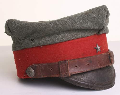Prewar Polish army 2nd lieutenants cap , 100% original Prewar, please ?