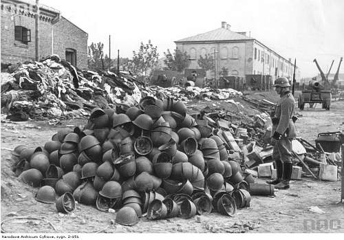 &quot;September Connections&quot; Polish Items Brought Back to Germany as Souvenirs by Wehrmacht Soldiers Thread