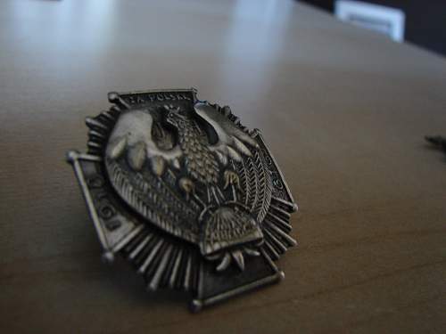 Pre-war Badge thread