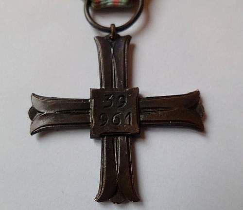 Monte Cassino cross