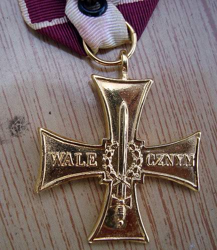 Cross of Valour (Krzyz Walecznych) - Exile Types