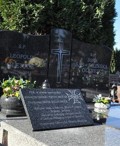 Monte Cassino cross