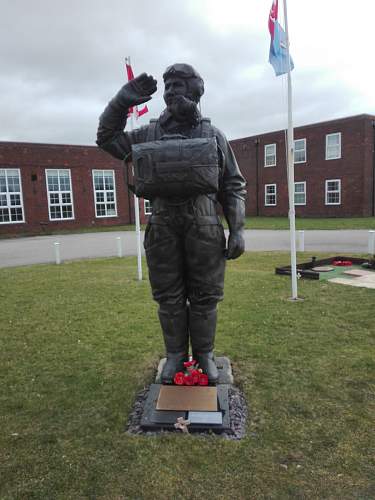 RCAF 419 Squadron monument