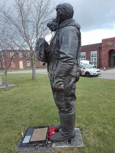 RCAF 419 Squadron monument