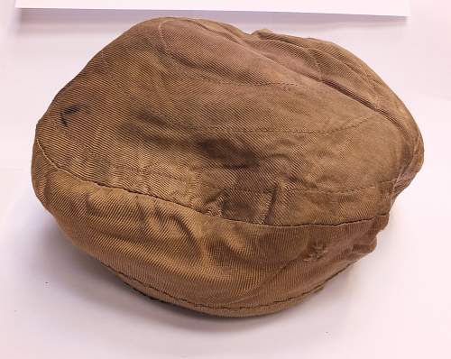 polish beret and other items in auction 30th july 2020