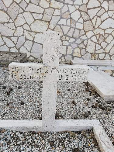 Monte Cassino cross