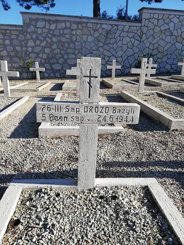 Monte Cassino cross