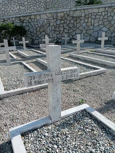 Monte Cassino cross