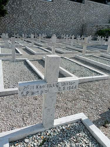 Monte Cassino cross