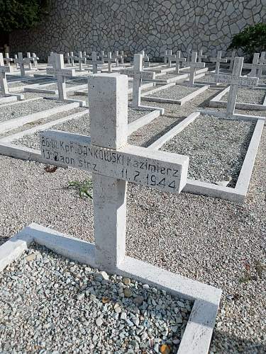 Monte Cassino cross