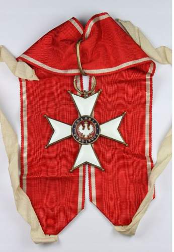 Commander's Cross of Polonia restituta IIRP Original or Fake