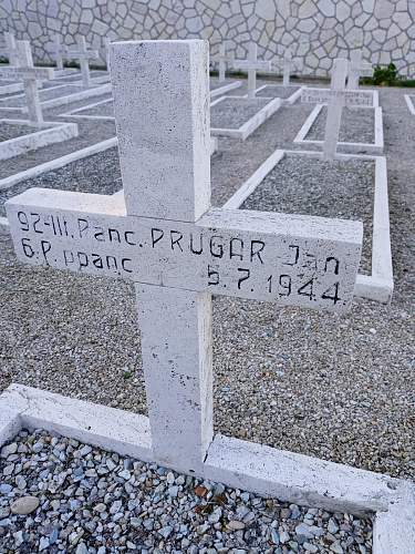 Monte Cassino cross