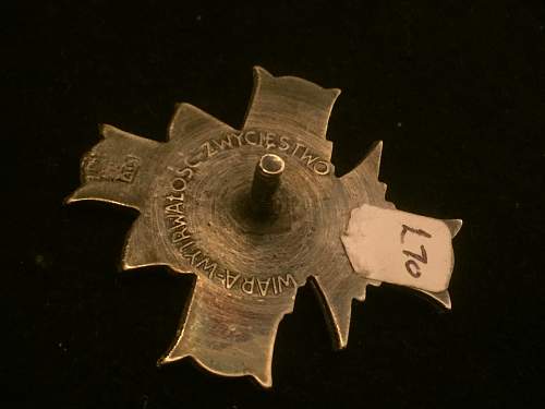 Postwar/ copy ? Carpathian rifles breast badge