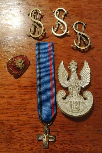 Help with identification! Polish veteran ww2 and post-war emblems.