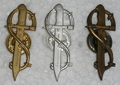 Polish badges - are they genuine