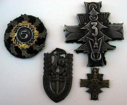 5th Battalion of the 2nd Carpathian Rifles Brigade Beret Badge