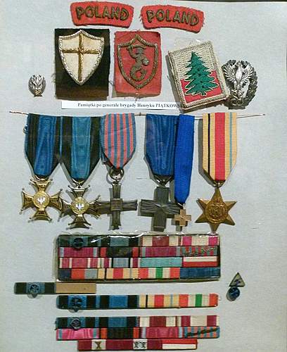 Polish Regimental Badges WW2