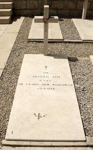 Monte Cassino cross