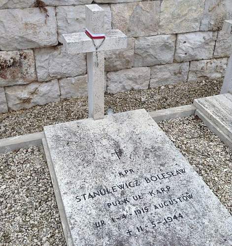 Monte Cassino cross