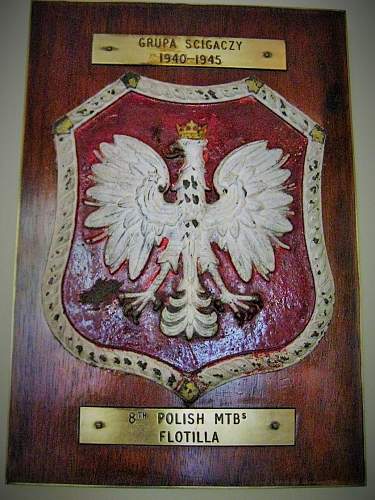 Polish Hat Eagles