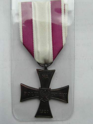 Cross of Valour (Krzyz Walecznych) - Exile Types