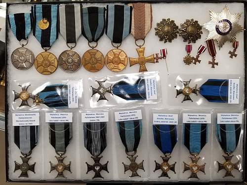 Looking for Polish Air Force memorabilia