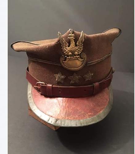 Wanted - Wz.36 Polish Air force officers or Wz.21 Polish Navy officers caps or other officers, especially uniforms items for my original Wz.19 Captains rogatywka in VGC