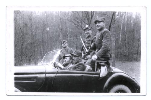 Uniforms and Insignia of the Polish Underground State