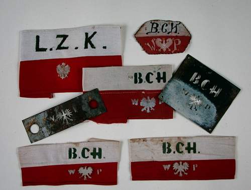 Uniforms and Insignia of the Polish Underground State