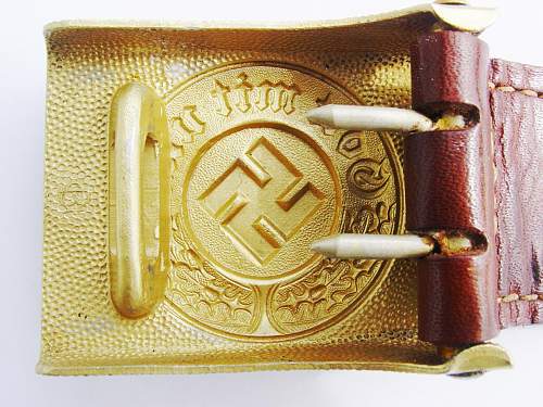 Early police buckle