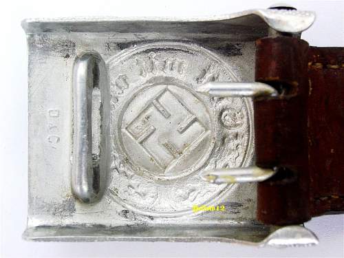 Variation D&amp;C police buckle