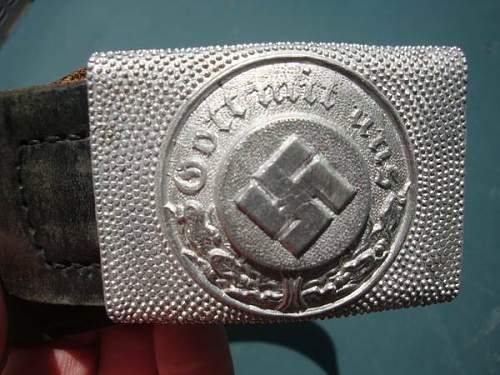 Polizei buckle - is the belt original?