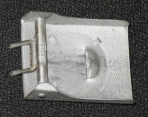 Polizie: Is this buckle real or fake...