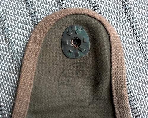 French Army canteen cover model 51 (Housse de gourde modèle 51)