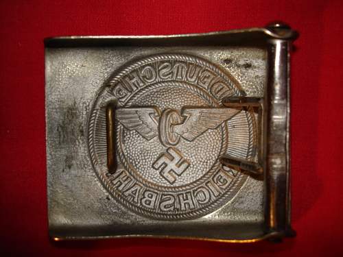 BAHNSCHUTZ buckles..