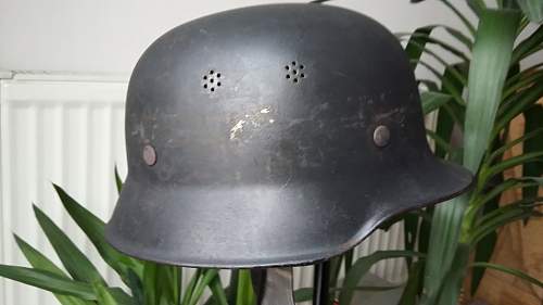 Deutsche Rote Kreuz helmet