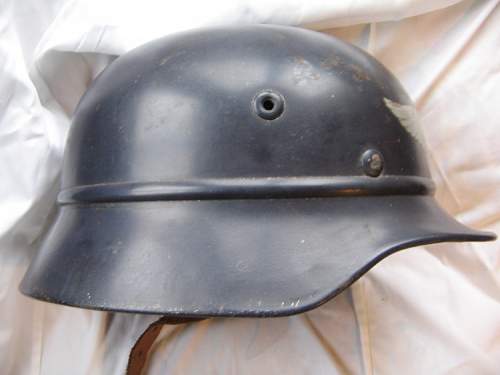 M40 luftschutz helmet.