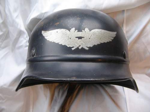 M40 luftschutz helmet.