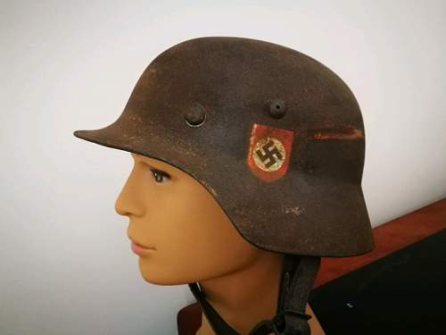 Newbie - is this a real or fake helmet?