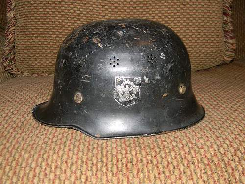 Newbie, Is this helmet Real?