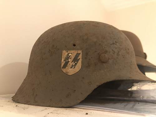 Relic M40 Waffen SS Helmet - Help, is it fake?