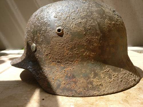 M35 Helmet -please help identify-