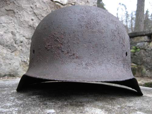 two M42 relic helmets from -NORDLAND's positions