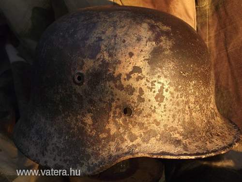 M40 helmet - no decal - maybe white camo?