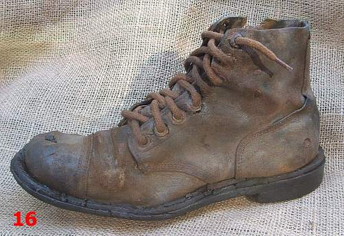 US Boot from the Evesham forum dig.