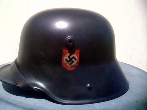 restoring M16 helmet what decals paint?