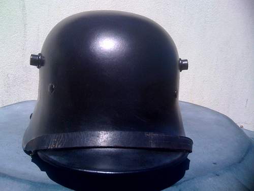 restoring M16 helmet what decals paint?