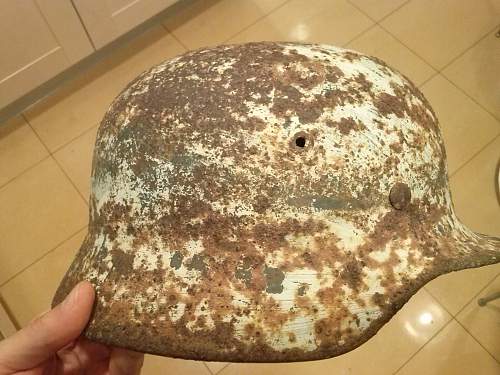 Can i clean this winter camo helmet? How?