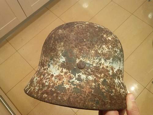 Can i clean this winter camo helmet? How?