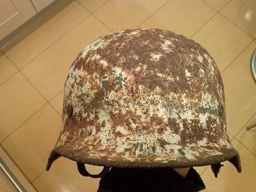 Can i clean this winter camo helmet? How?